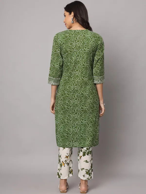 Green_Bandhani_Embroidered_Regular_Thread_Work_Pure_Cotton_Kurta_with_Trousers_For_Women