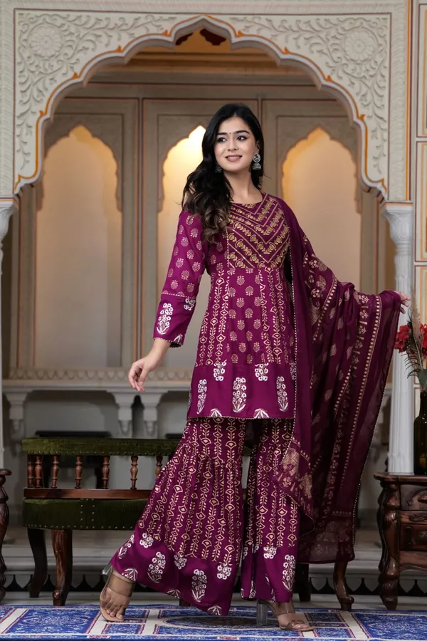 Wine_Premium_Elegant_Ethnic_Motifs_Embroidered_Regular_Kurti_with_Sharara_&_With_Dupatta_For_Women