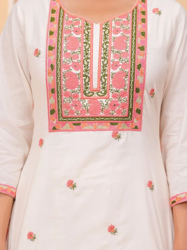 Off_White_&_Pink_Cotton_Floral_Thread_Work_Kurta_with_Palazzos_&_Dupatta_For_Women