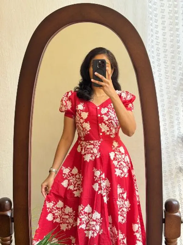 Beautiful_Anarkali_Printed__Kurti_Middi_For_Women's