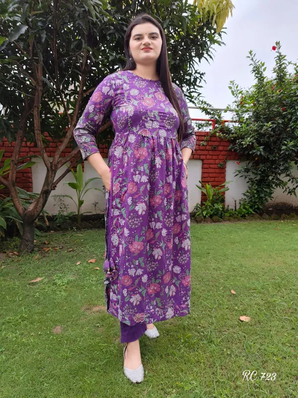 Purple_Beautiful_Trendy_Kurta_Set__For_Women