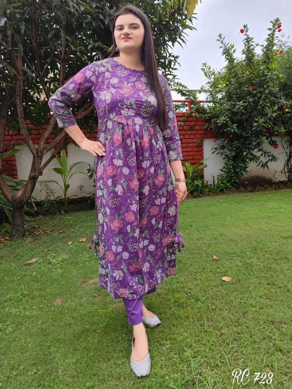 Purple_Beautiful_Trendy_Kurta_Set__For_Women