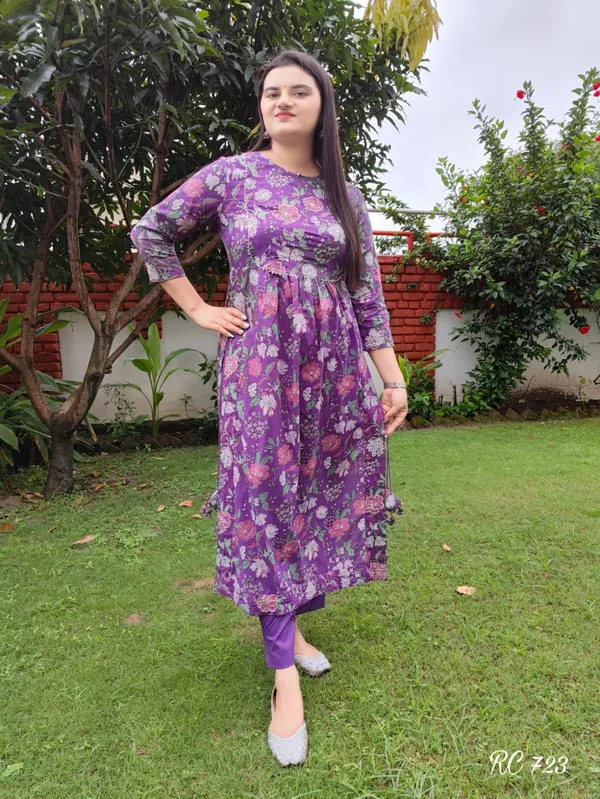 Purple_Beautiful_Trendy_Kurta_Set__For_Women