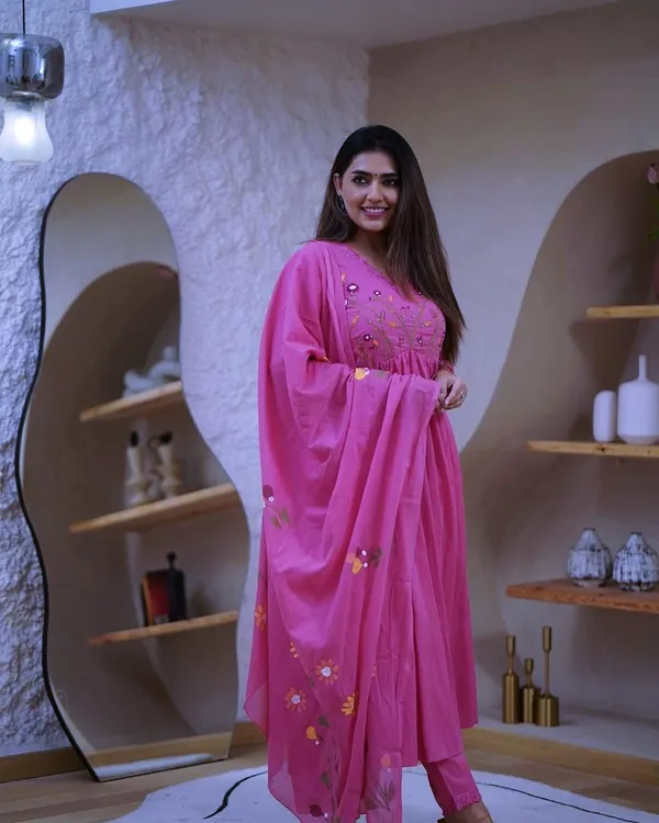 Beautiful_Trendy_embroidery_work_Kurta_and_pant_with_dupatta_for_Girls_and_Women's