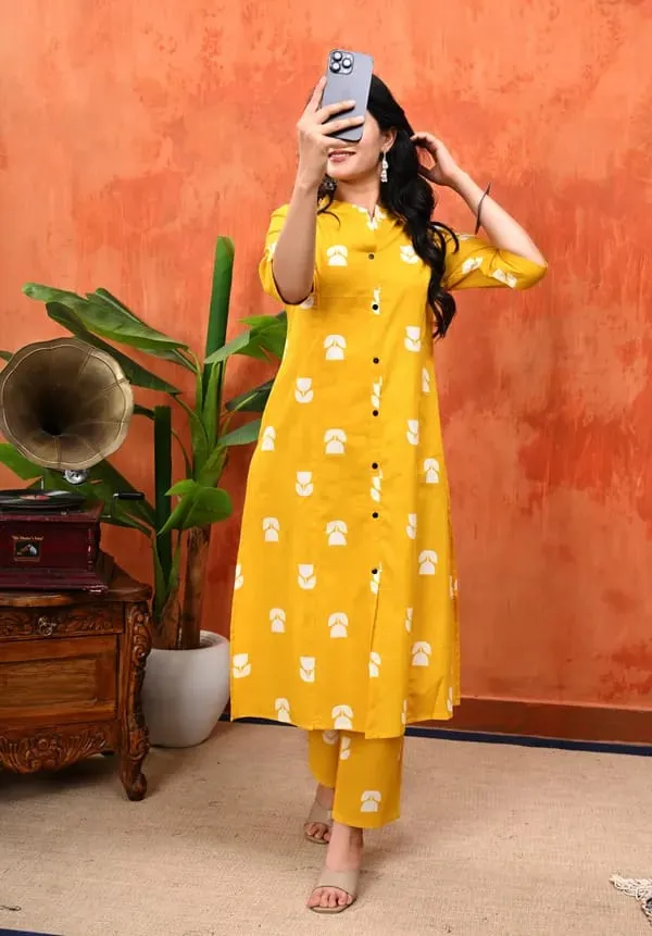 Beautiful_stylish_design_work_kurta_and_pant_For_Girls_and_Women's