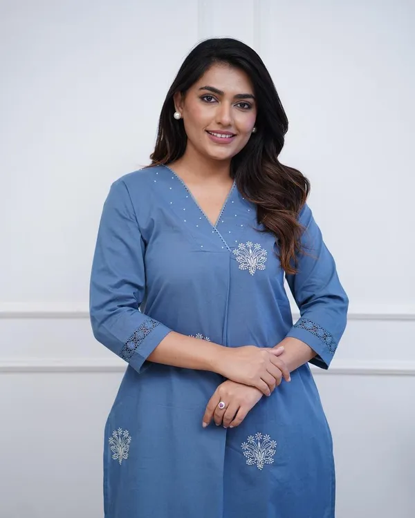 Beautiful_stylish_trendy_kurti_set_for_Girls_and_Women's