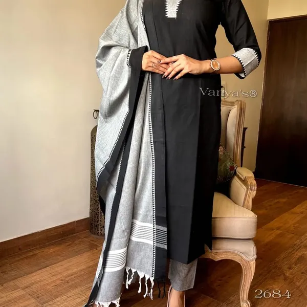 Black_Cotton_New_Beautiful_Kurta_Set__For_Women