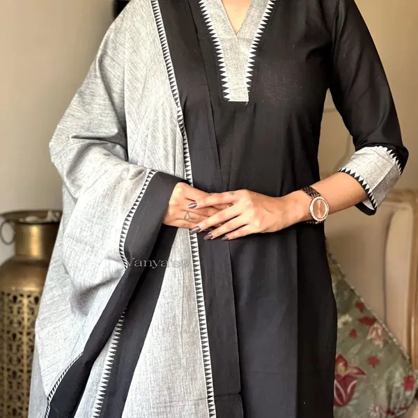 Black_Cotton_New_Beautiful_Kurta_Set__For_Women