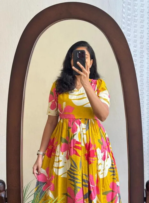 New_Floral_Printed_Kurta_For_Women's
