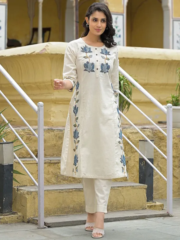 Stylish_cotton_flex_kurta_pant_for_Girls_and_Women's