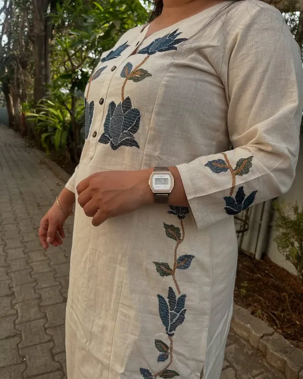 Stylish_cotton_flex_kurta_pant_for_Girls_and_Women's