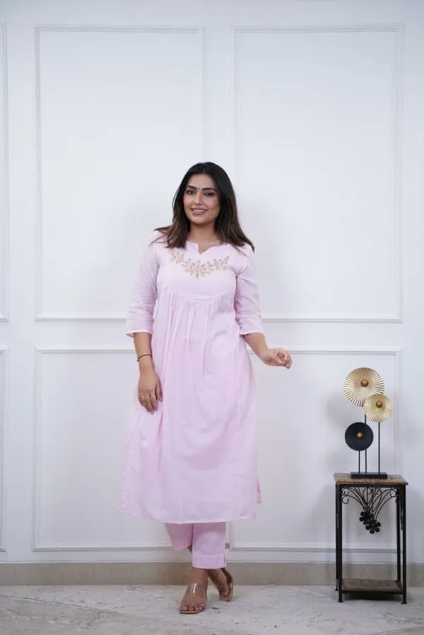 Stylish_design_kurta_set_for_Girls_and_Women's