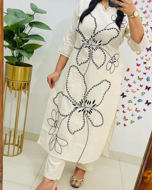 Stylish_design_pocket_pant_kurta_for_Girls_and_Women's