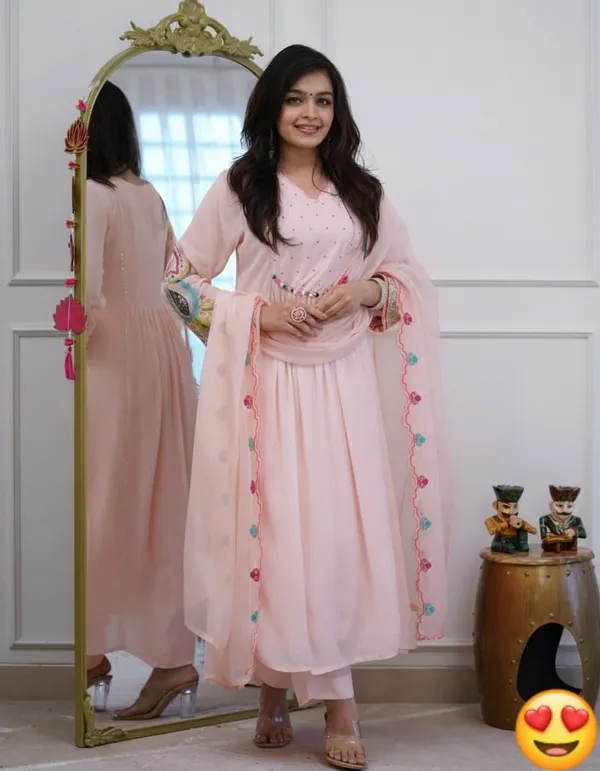 Stylish_flared_kurta_pant_with_dupatta_for_Girls_and_Women's