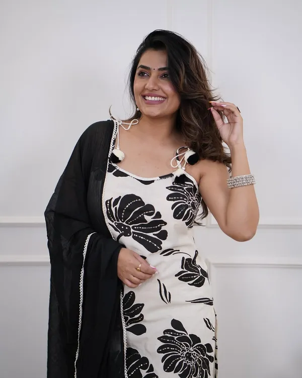 Stylish_printed_kurta_set_for_Girls_and_Women's