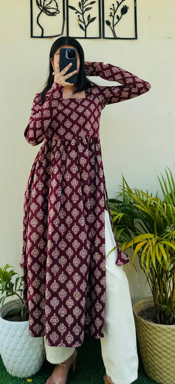 Women's_Naira_Cut_Jaipuri_Print_Kurta