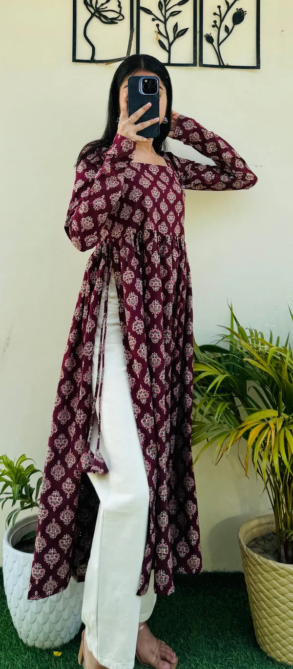 Women's_Naira_Cut_Jaipuri_Print_Kurta