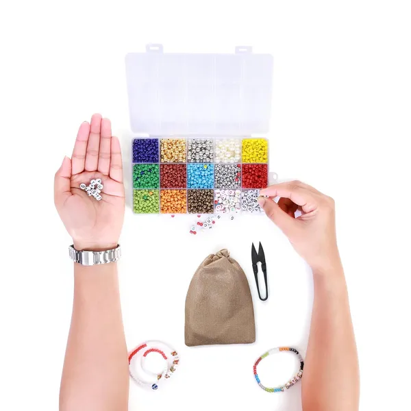 Multicolor_6/0_Seed_Beads_Bracelet_Making_Kit_with_Alphabet,_Metallic,_Tools_&_Pouch__2500+_Pcs_Jewelry_Craft_Set_for_DIY_Bracelets_&_Personalized_Gifts_Birthday_girls_2_3_4_5_6_7_8_9_years_(Seed_Beads)
