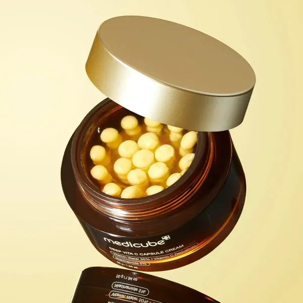 Medicube_Deep_Vitamin_C_Capsule_Cream_-_55_g