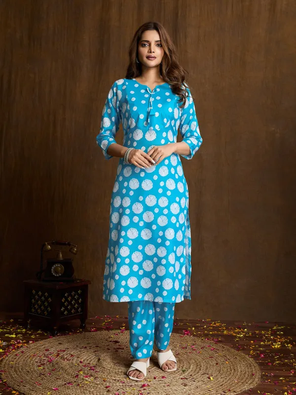 Blue_Cotton_Blend_Bubble_Kurta_Set_For_Women