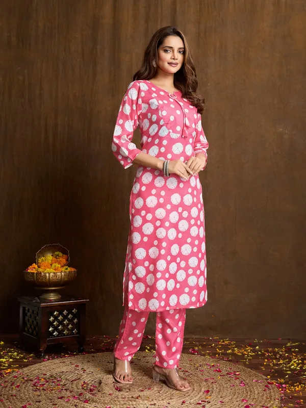 Pink_Cotton_Blend_Bubble_Kurta_Set_For_Women