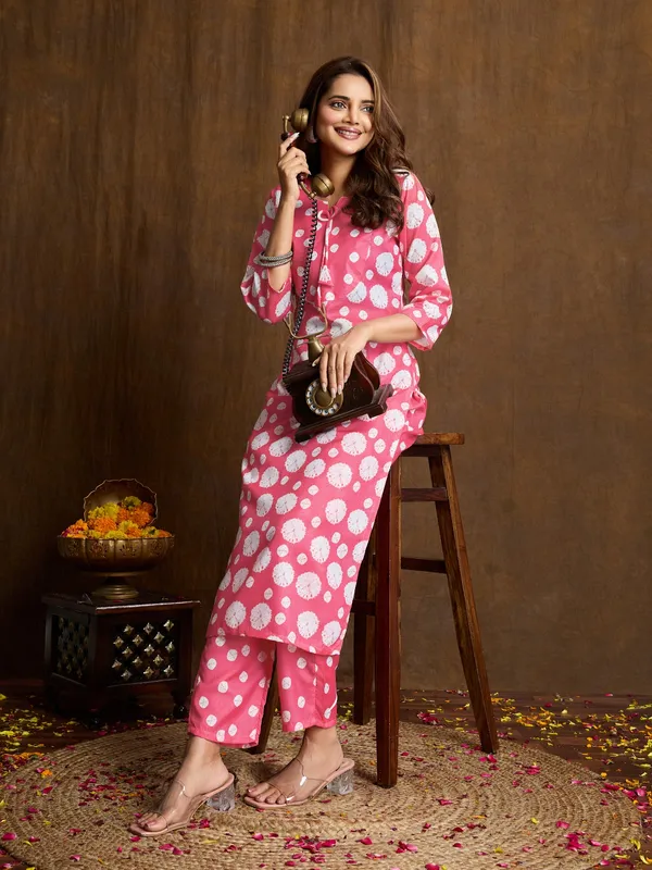 Pink_Cotton_Blend_Bubble_Kurta_Set_For_Women