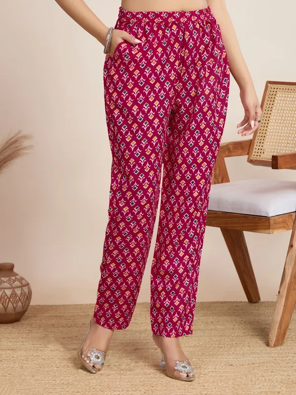 Red_Cotton_Blend_Ciaz_Kurta_Set_For_Women