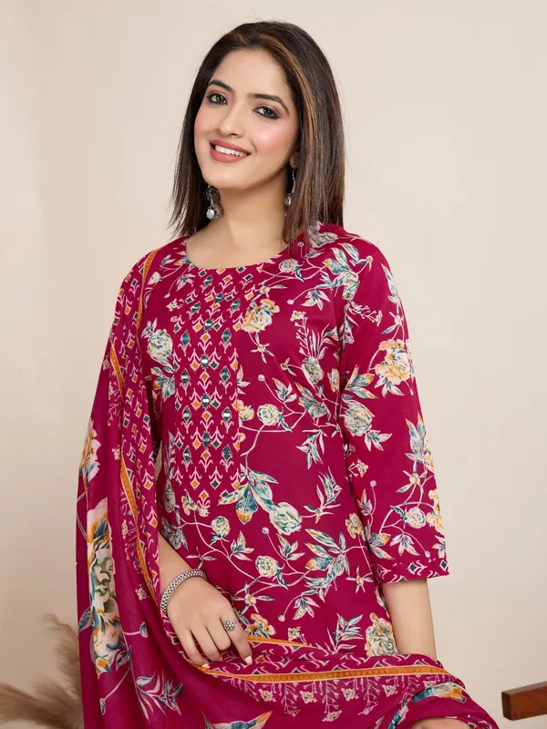 Red_Cotton_Blend_Ciaz_Kurta_Set_For_Women
