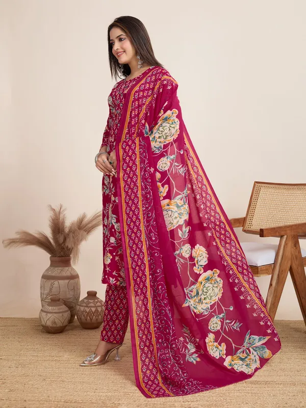 Red_Cotton_Blend_Ciaz_Kurta_Set_For_Women