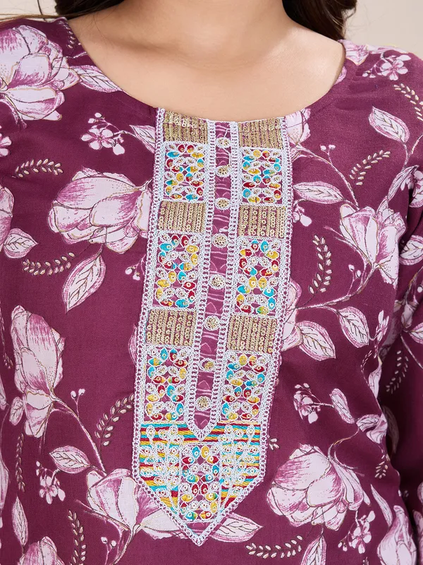 Pink_Cotton_Blend_Fab_Kurta_Set_For_Women