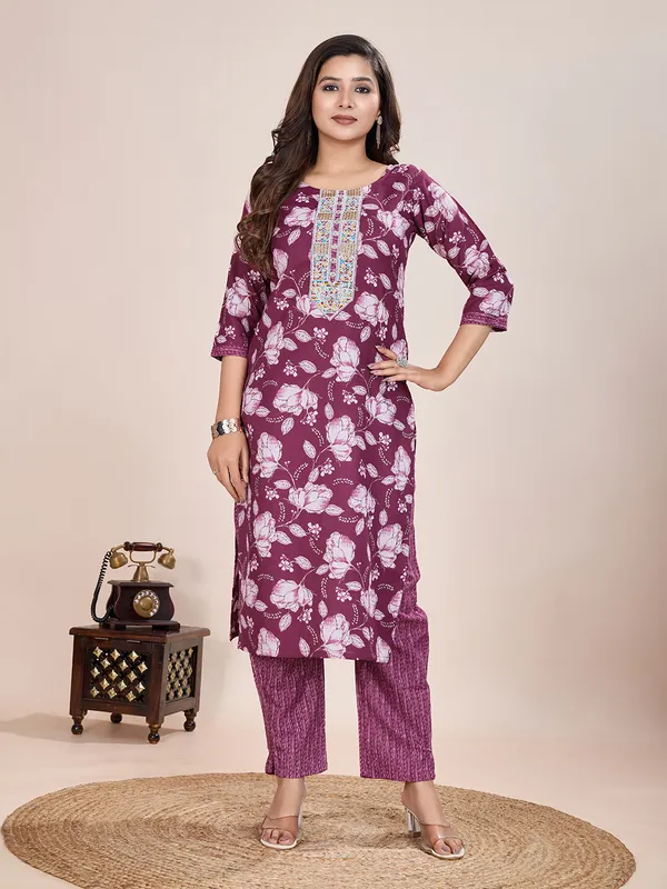 Pink_Cotton_Blend_Fab_Kurta_Set_For_Women