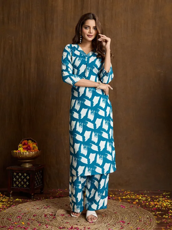 Rama_Cotton_Blend_Jaguar_Kurta_Set_For_Women