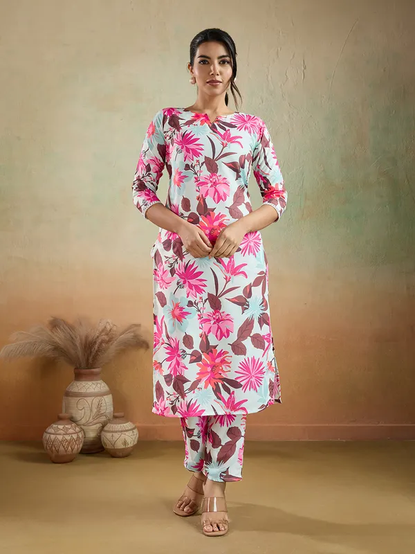 Pink_Cotton_Blend_Luna_Kurta_Set_For_Women