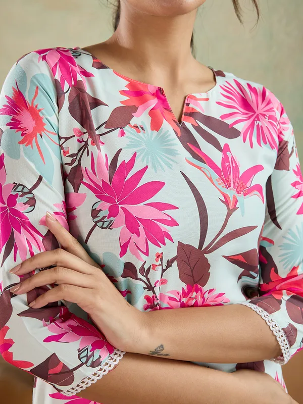 Pink_Cotton_Blend_Luna_Kurta_Set_For_Women