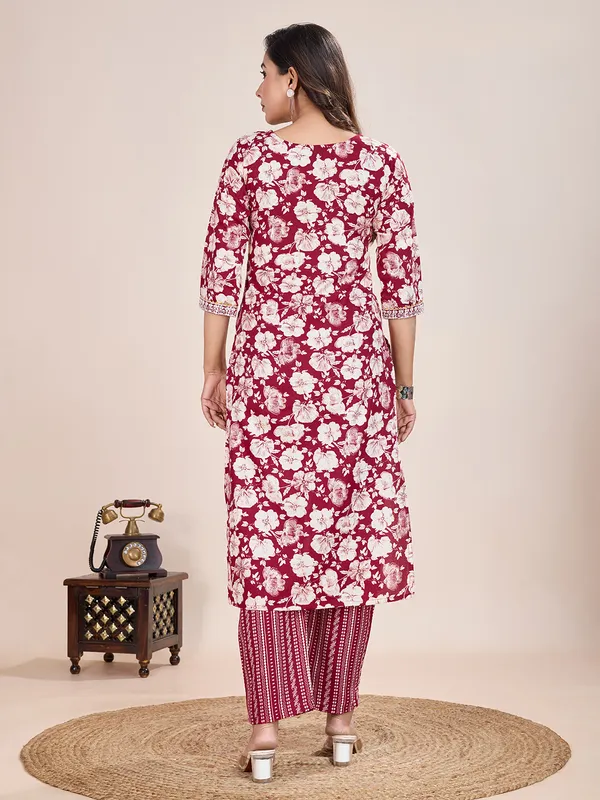Pink_Cotton_Blend_Meena_Kurta_Set_For_Women
