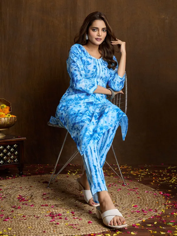 Blue_Cotton_Blend_Mint_Kurta_Set_For_Women
