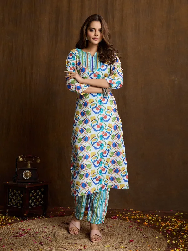 Blue_Cotton_Blend_Ruhi_Kurta_Set_For_Women