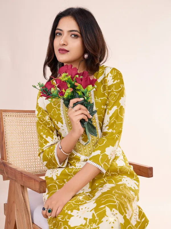 Musterd_Cotton_Blend_Sai_Kurta_Set_For_Women