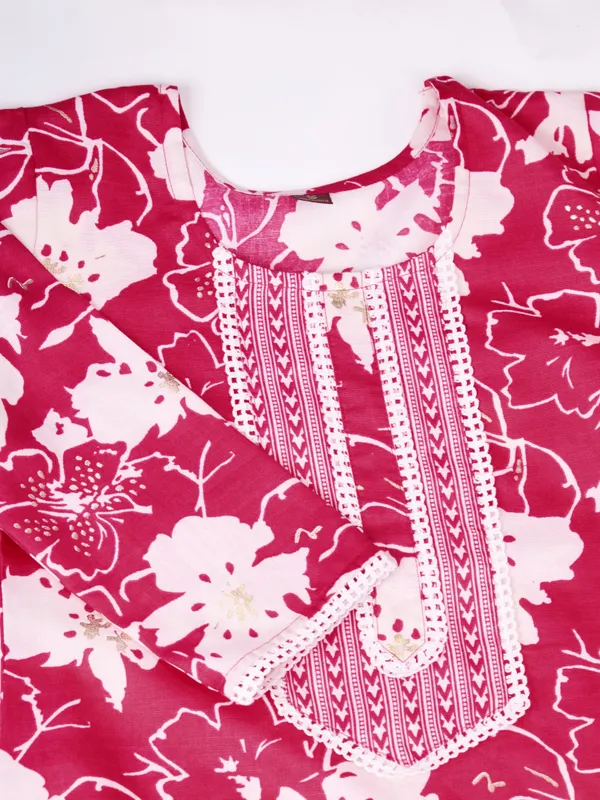 Pink_Cotton_Blend_Sai_Kurta_Set_For_Women