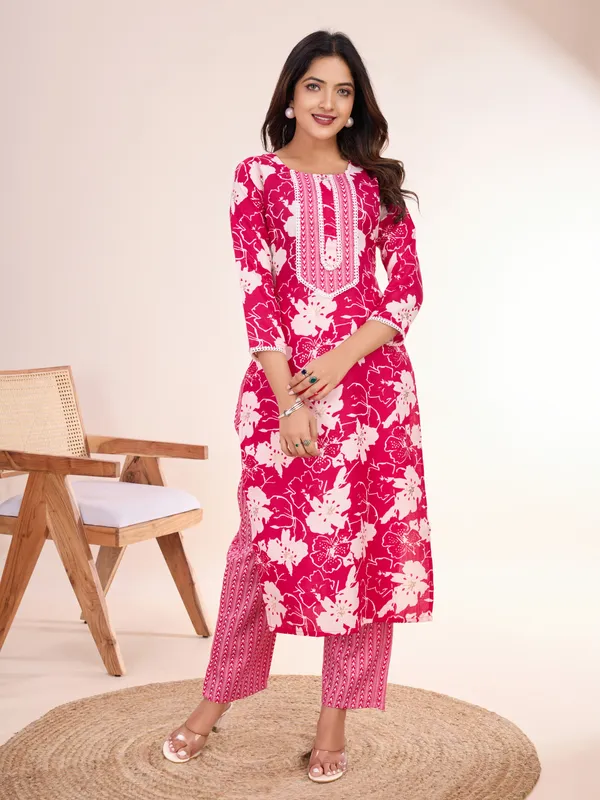 Pink_Cotton_Blend_Sai_Kurta_Set_For_Women