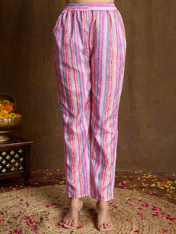 Pink_Cotton_Blend_Sita_Kurta_Set_For_Women