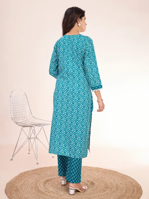 Blue_Cotton_Blend_Stree_Kurta_Set_For_Women