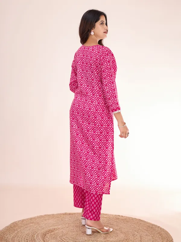Pink_Cotton_Blend_Stree_Kurta_Set_For_Women