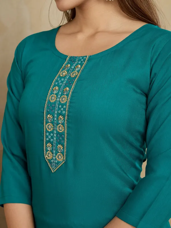 Rama_Cotton_Blend_Swara_Kurta_Set_For_Women