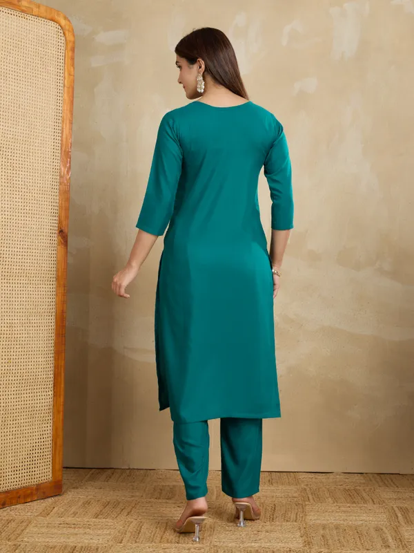 Rama_Cotton_Blend_Swara_Kurta_Set_For_Women