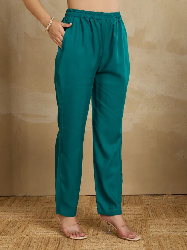 Rama_Cotton_Blend_Swara_Kurta_Set_For_Women
