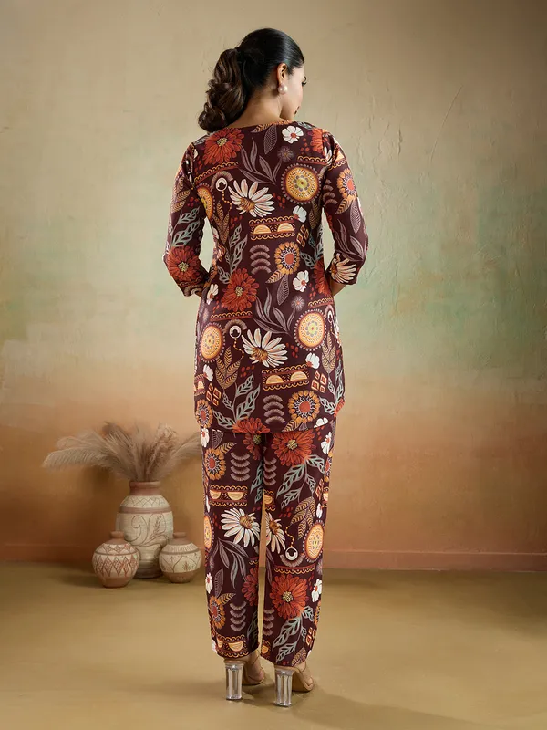 Brown_Cotton_Blend_Tata_Kurta_Set_For_Women