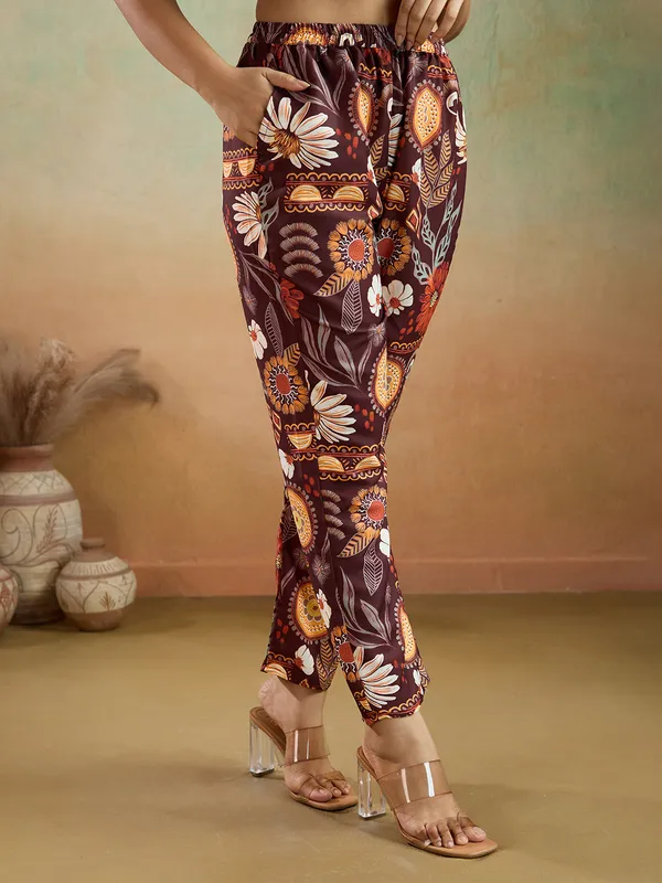 Brown_Cotton_Blend_Tata_Kurta_Set_For_Women