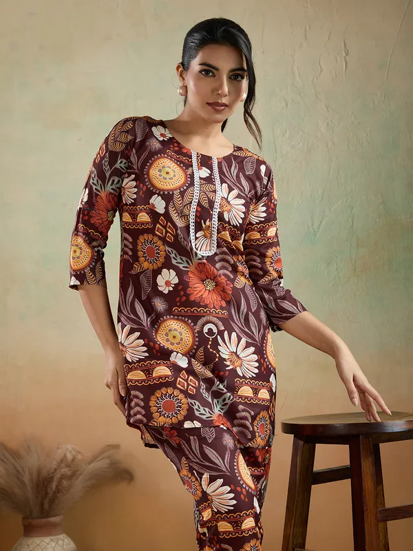 Brown_Cotton_Blend_Tata_Kurta_Set_For_Women