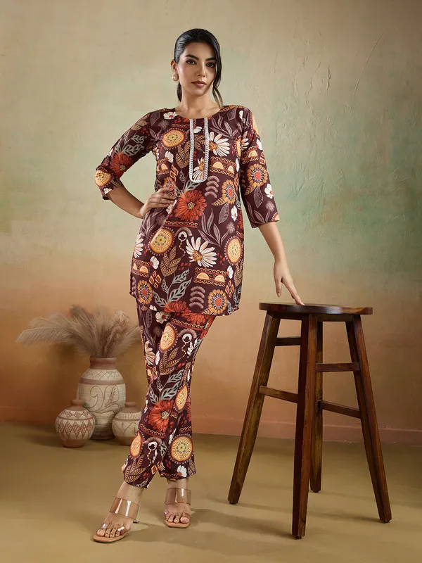 Brown_Cotton_Blend_Tata_Kurta_Set_For_Women